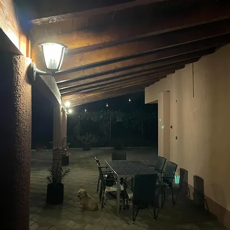 La Conac Complex Deluxe Targu-jiu B&B Târgu Jiu